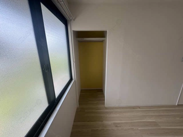 洋室　北側　収納